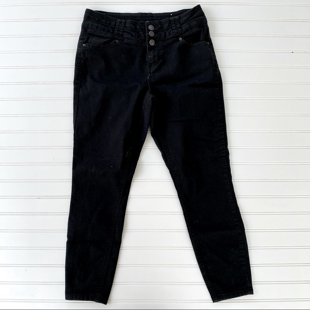 Rue21 black high waisted jeans Size 9/10 - Picture 1 of 10